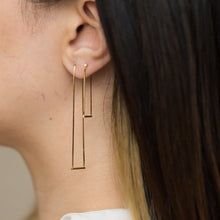 Load image into Gallery viewer, Blanco earrings (medium) - Kolekto 
