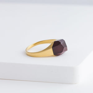 Mini rock garnet ring - Kolekto 