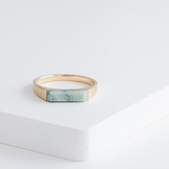 Jade signet ring - Kolekto 