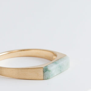 Jade signet ring - Kolekto 