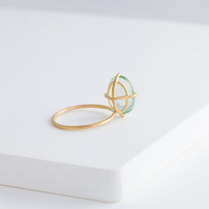 Fall in drop green amethyst ring - Kolekto 