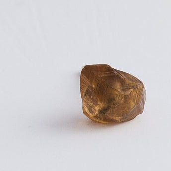 Rough stone zircon stud - Kolekto 