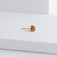 Load image into Gallery viewer, Rough stone zircon stud - Kolekto 
